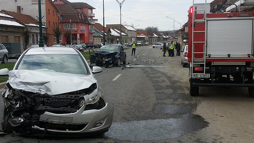 Un consilier PSD din Caransebeș a provocat un accident cu patru victime