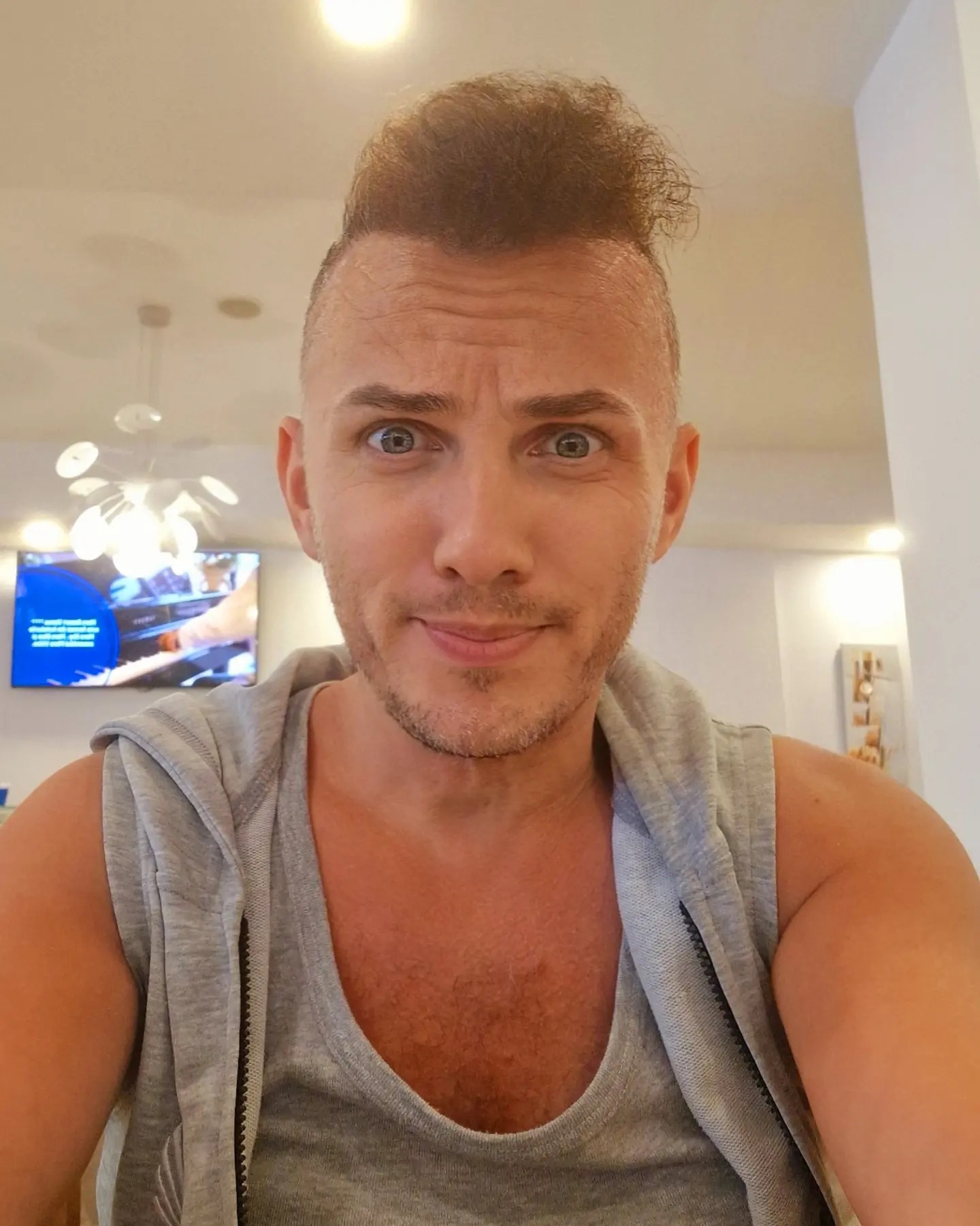 Mihai Trăistariu vrea piesă pentru Eurovision 2024, dar nu are de gând să plătească compozitorul: „Artiștilor cu cotă li se oferă cadou piese”