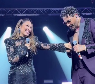 Cum a apărut Andra pe scena de la Sala Palatului din București, la concertul lui Connect-R: „Amintiri frumoase”