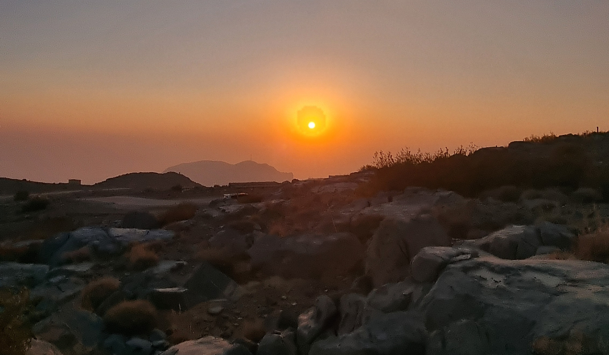 Cum arată „muntele de la marginea deșertului”: Jebel Jais, cel mai înalt vârf din Emiratele Arabe Unite și una dintre destinațiile de neratat din Ras al Khaimah