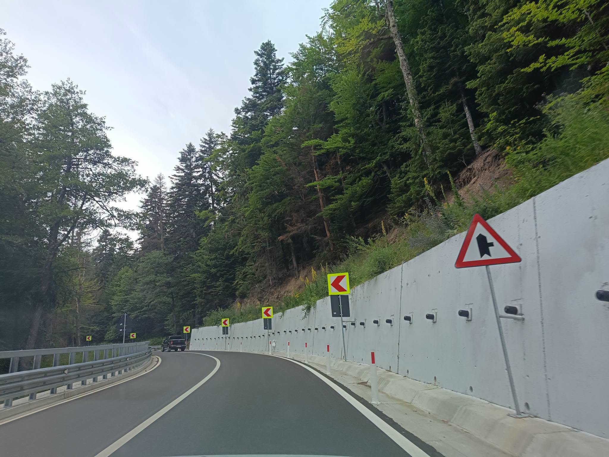 „Transfăgărășanul Vrancei” a fost finalizat: 8 viaducte de coastă deschid o nouă rută spectaculoasă la munte