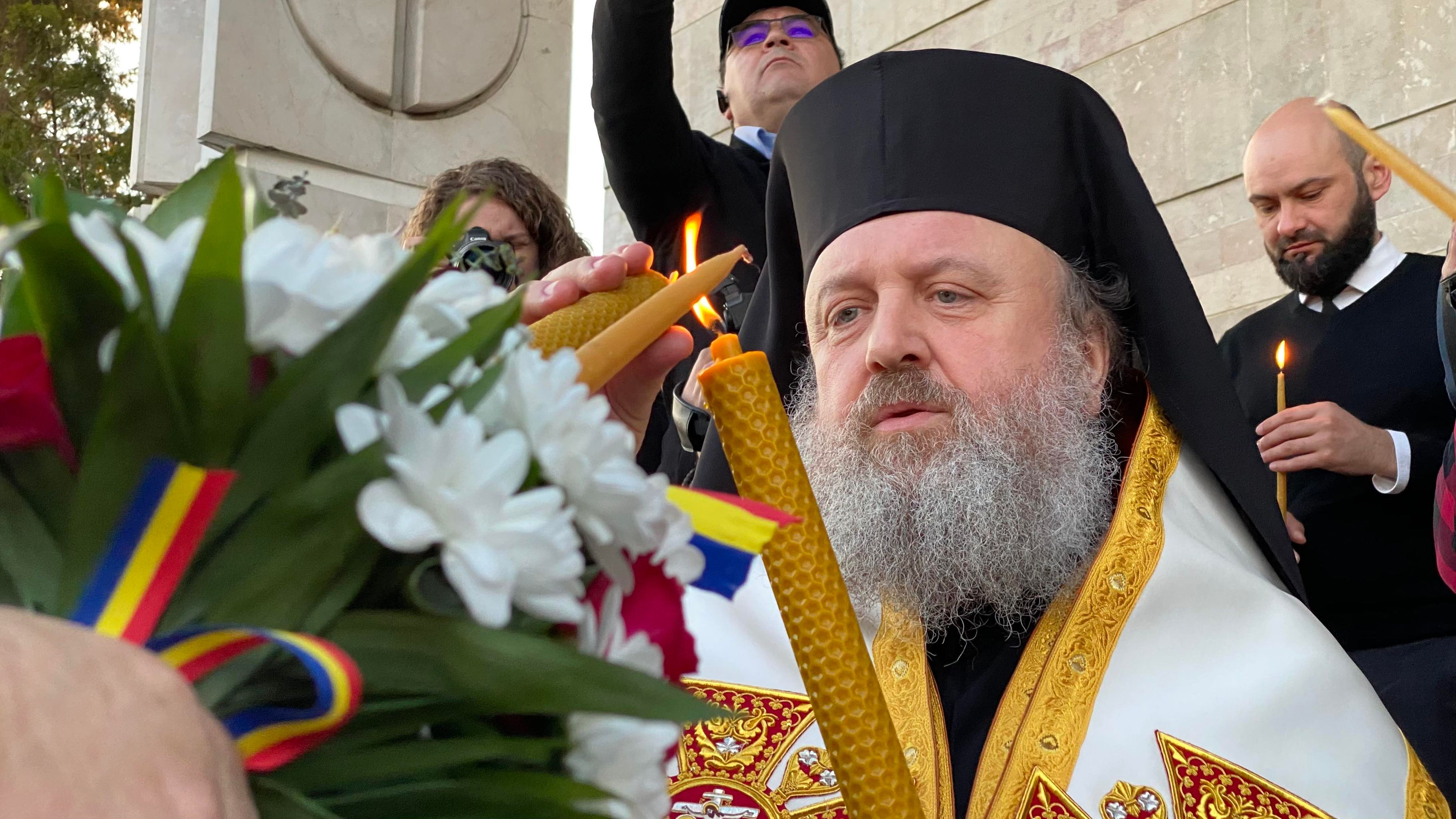 Hristos a înviat! Imagini de la liturghia de Înviere de la Patriarhia Română, oficiată de Preafericitul Daniel