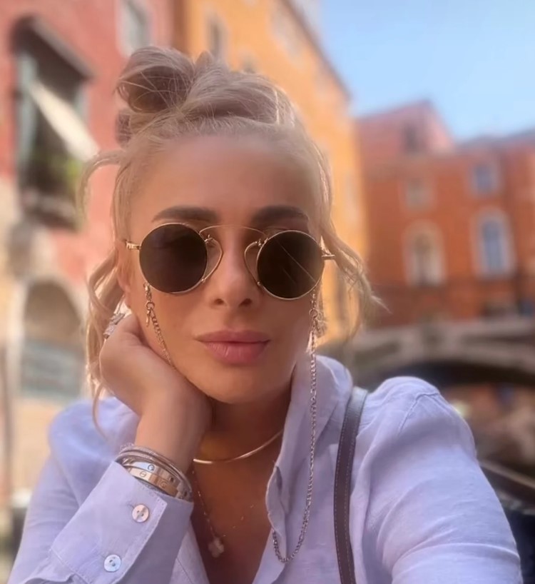 Ce spune Andreea Tonciu despre relația cu nașa ei, Anamaria Prodan. „De când nu mai este cu nașul, nu am mai mers”