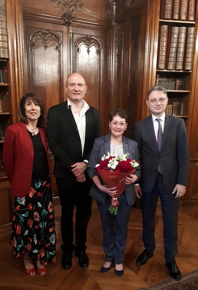 Cum arată azi Kati Szabo, una dintre cele mai mari gimnaste ale României. În vizită la Ambasada României în Franța | FOTO
