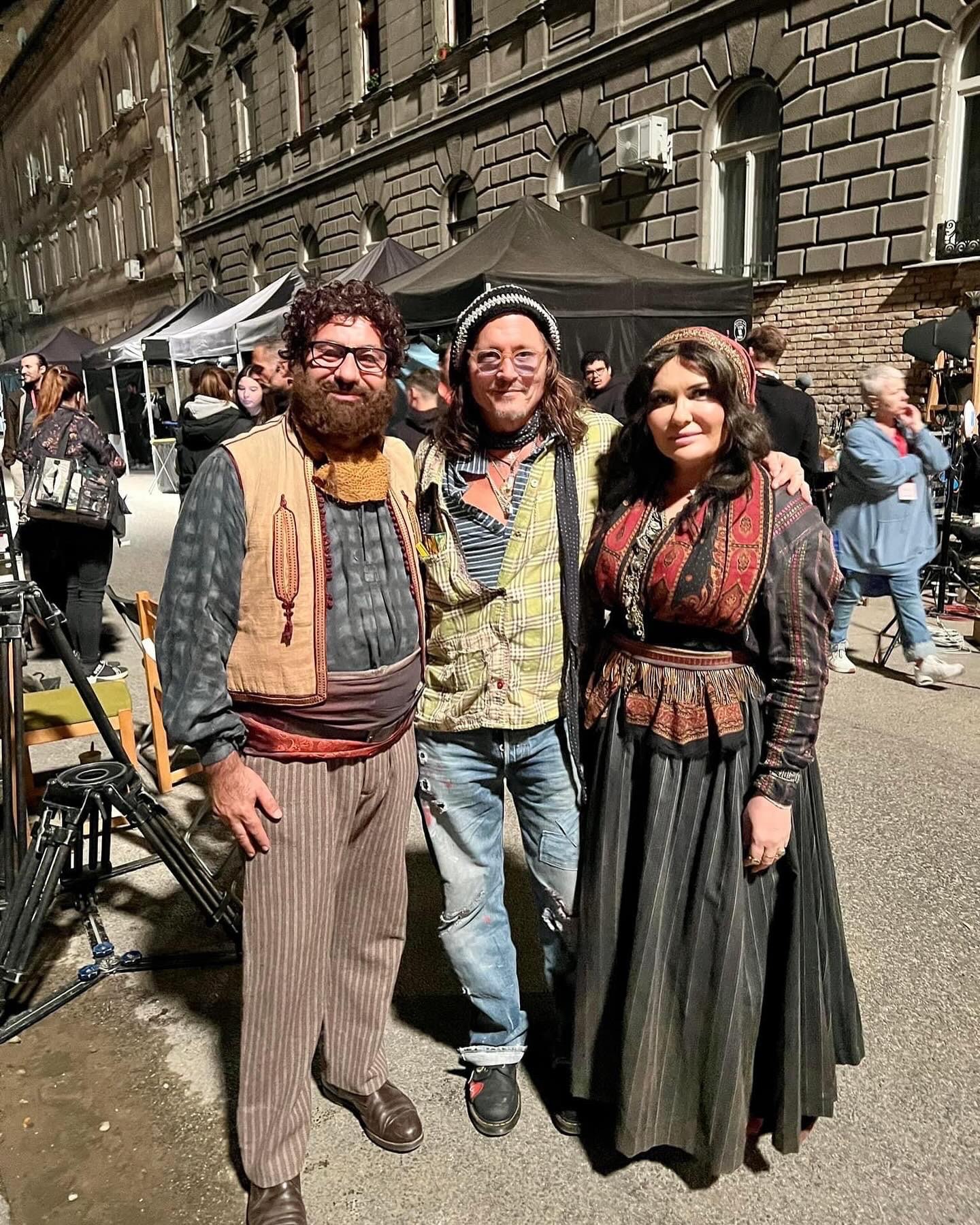 Viorica și Ioniță de la Clejani, în film cu Al Pacino. Artiștii români apar în producția lui Johnny Depp