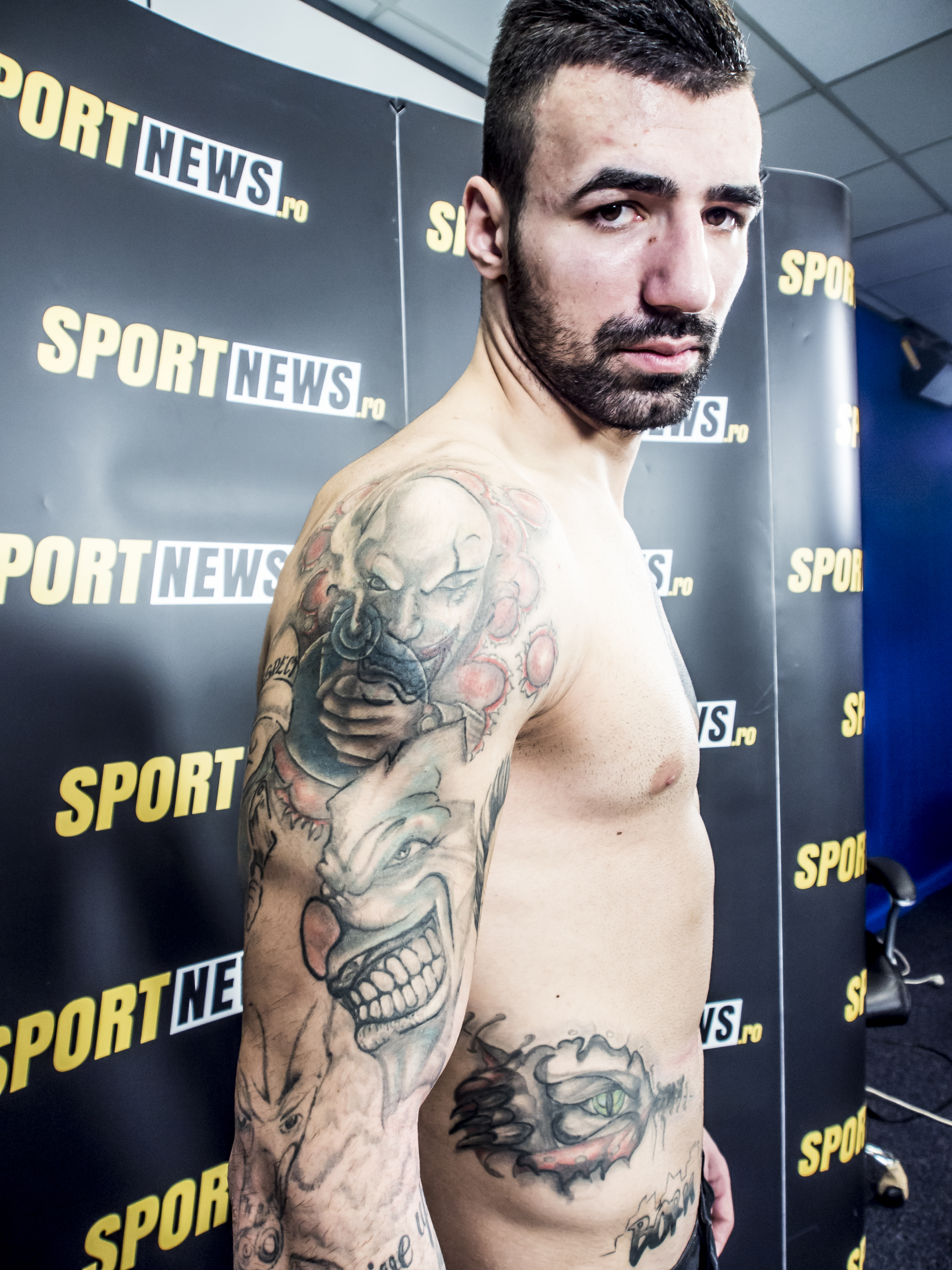 Bogdan Stoica îşi sperie adversarii cu tatuajele / GALERIE FOTO