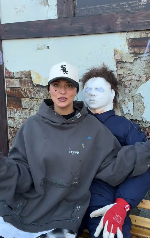 Cum și-a decorat Antonia casa de Halloween. Doar în filmele horror mai vezi așa ceva