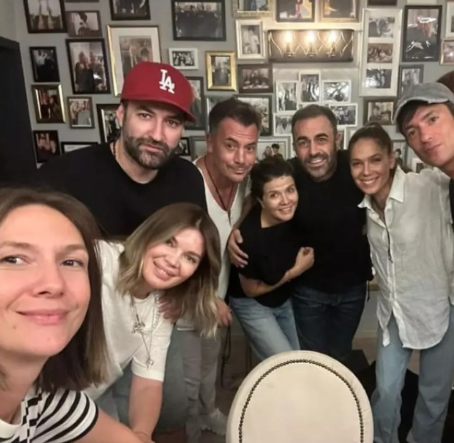 Adela Popescu și Radu Vâlcan, criticați după ce au plecat în vacanță fără copii: „Ce caută Gina Pistol în vacanța voastră cu tot cu copil?”