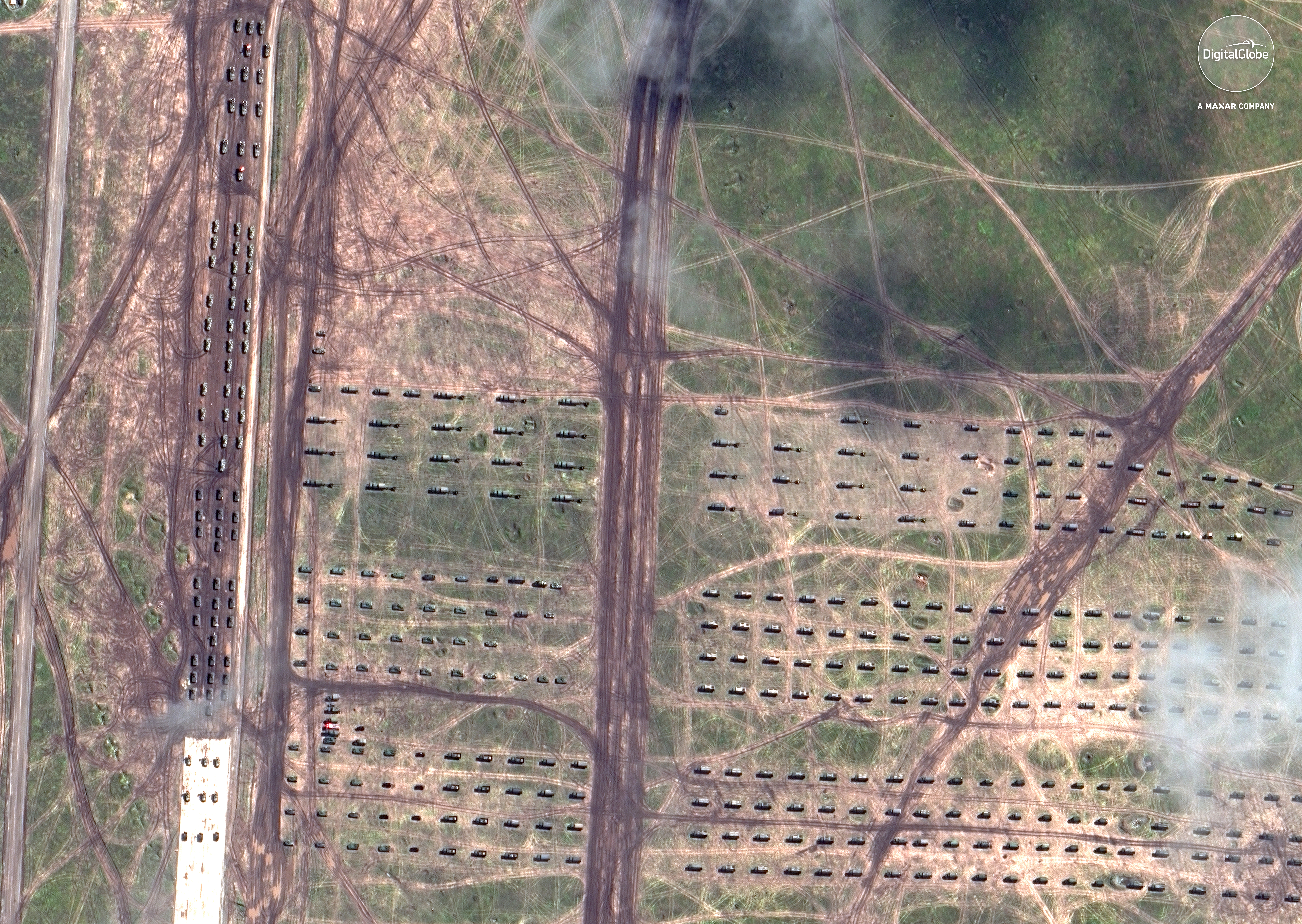 Cum se văd din spațiu cele mai mari exerciții militare din Rusia din ultimele patru decenii. Putin: "Rusia este o țară iubitoare de pace" / FOTO&VIDEO