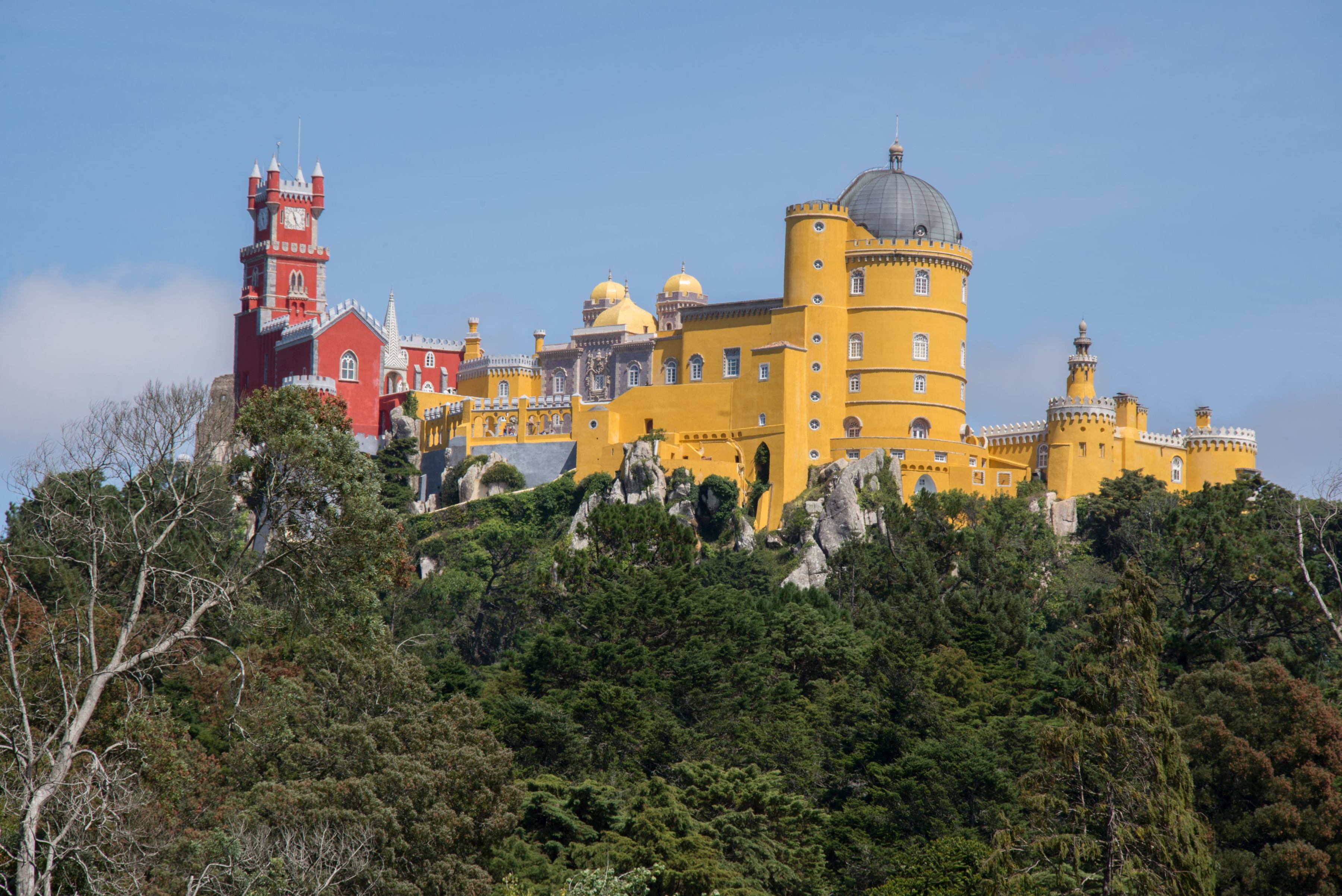 Un castel din România în top 3 cele mai spectaculoase palate din Europa: „Ca într-un basm”