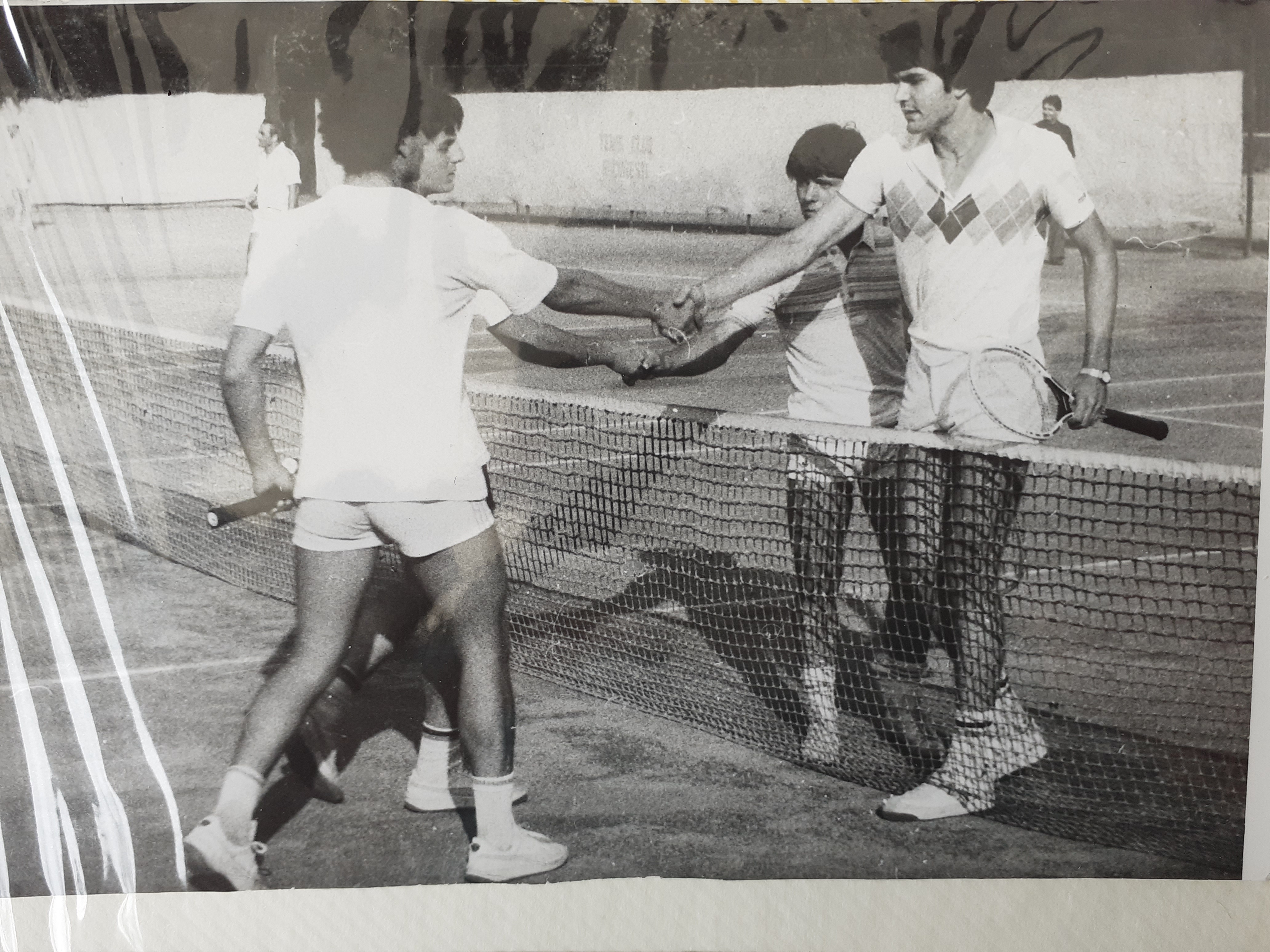 Drama lui Emil Hnat, unul dintre cei mai valoroși tineri jucători de tenis ai României: «Comuniștii mi-au distrus cariera»