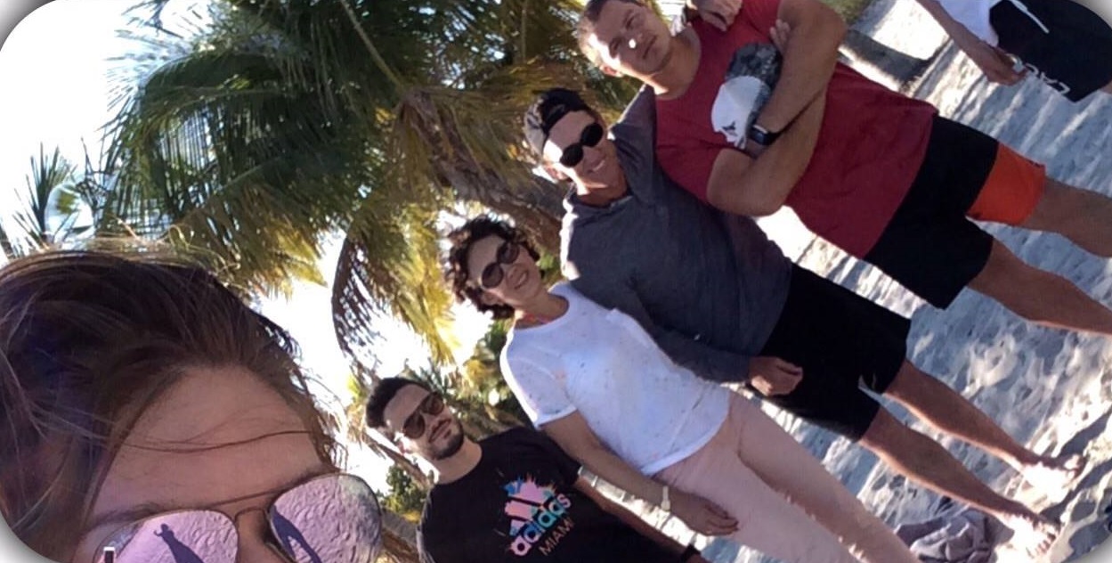Campioana se mai și distrează! Simona Halep, relaxare pe o plajă din Florida / GALERIE FOTO