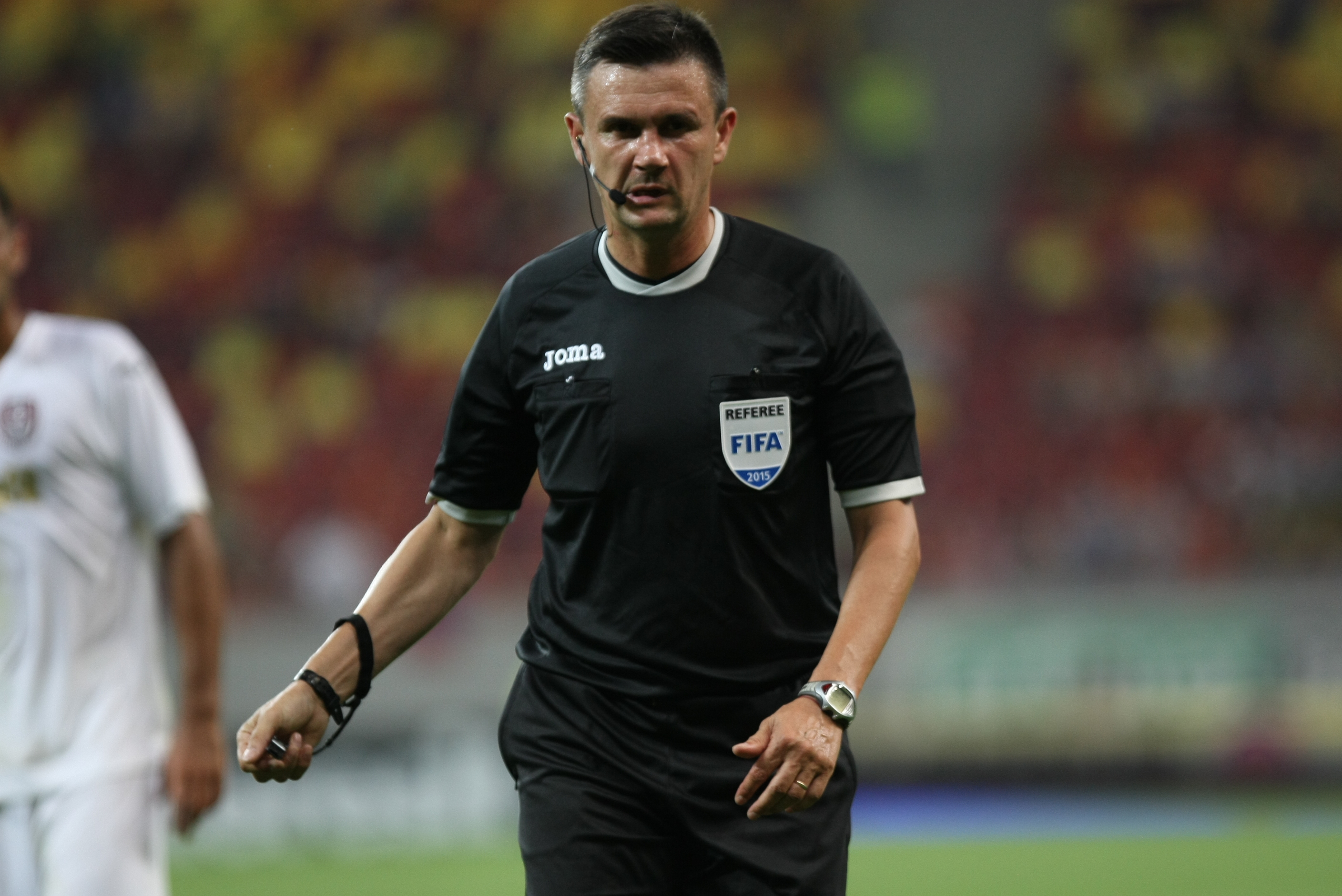 LIGA I: Steaua - CFR Cluj 1-1. Transversală Vitor Bruno! A egalat Tudorie! Roș-albaștrii au avut și ei o bară, în start, apoi a marcat Tiago. Echipa lui Rădoi se chinuie, Partizan Belgrad se distrează în Serbia! Patronul a făcut baie de mulțime/ GALERIE FOTO