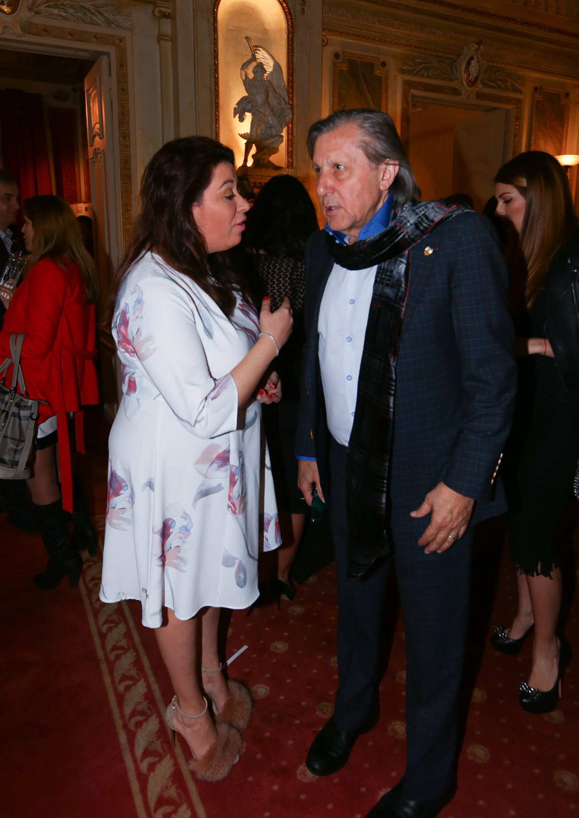 Coșmarul vieții lui. Ilie Năstase a fost confundat cu Țiriac! ”Eu am crezut că semăn cu Florin Piersic”. După ce a dat Mărțișoare, ”Nasty” a aterizat la o lansare de genți