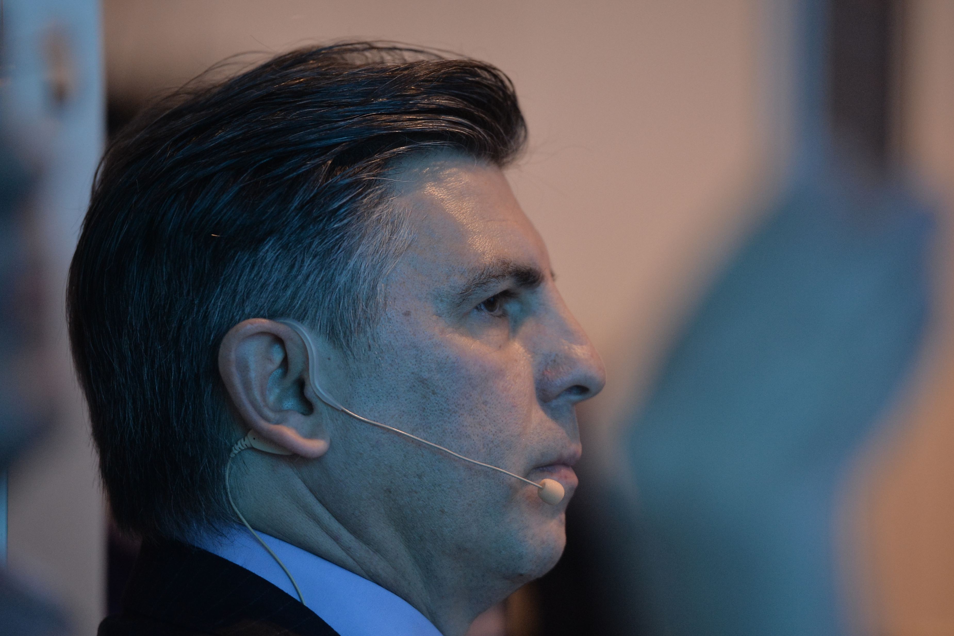 Conferința de lansare a candidaturii lui Ionuț Lupescu la șefia FRF: ”Dacă Gică Popescu era președinte, nu candidam!”. Mesaje de la Mircea Lucescu și de la Sir Alex Ferguson: ”Meriți să câștigi!” | LIVETEXT