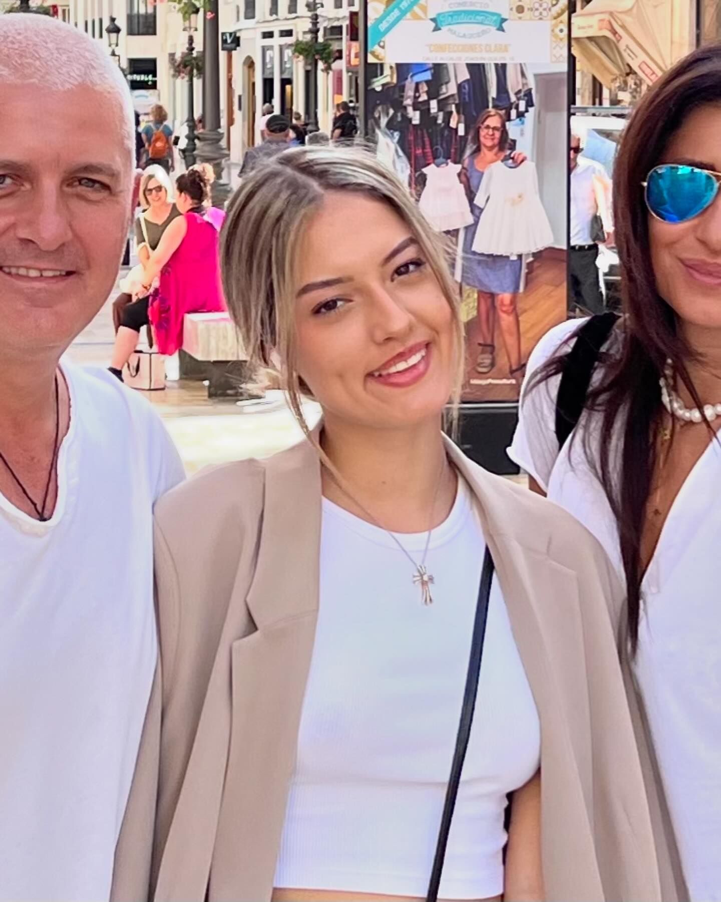 Mesajul lui Virgil Ianțu pentru partenera lui, în ziua în care fiica lor, Jasmina, împlinește 19 ani. „Ai făcut o treabă foarte bună”