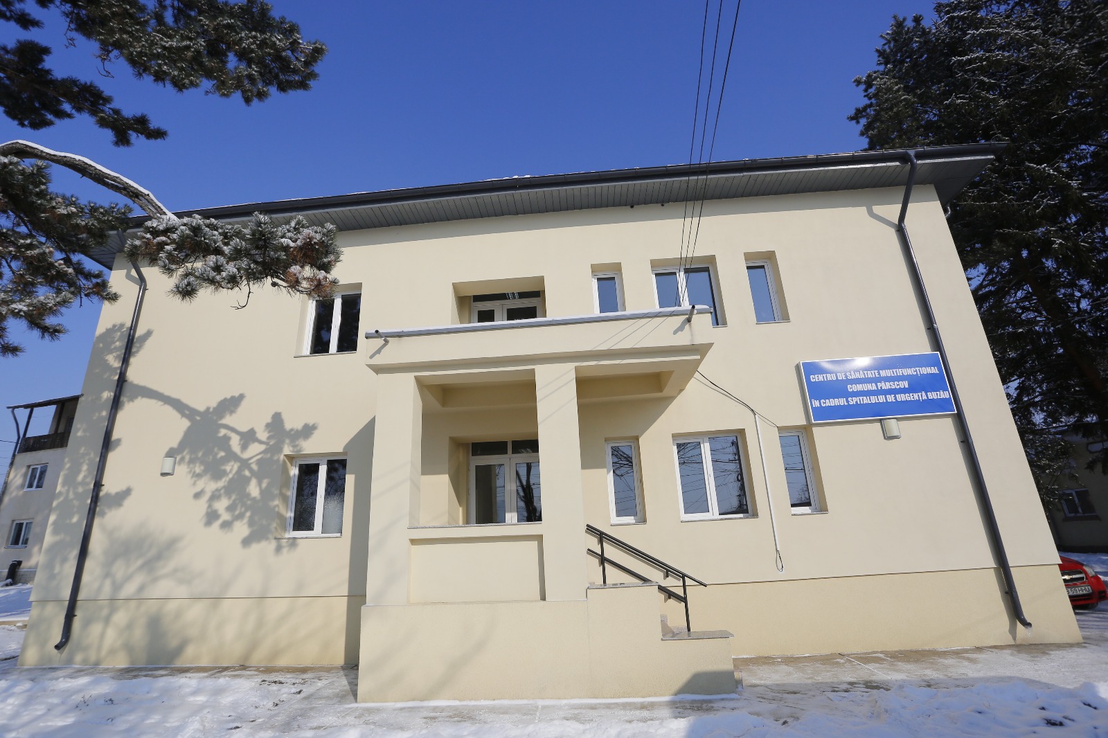 Locuitorii de pe Valea Buzăului au de joi un nou spital în locul celui închis de Guvernul Boc/FOTO