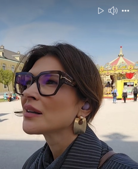 Unde a plecat Monica Bîrlădeanu înainte de Paște. Nu s-a pozat cu Valeriu Gheorghiță, ci cu soția unui medic celebru: „Partenera mea”