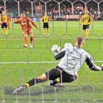 CSMS IAŞI - STEAUA 0-0 şi ASA - OŢELUL GALAȚI 1-2. STEAUA, CAMPIOANĂ