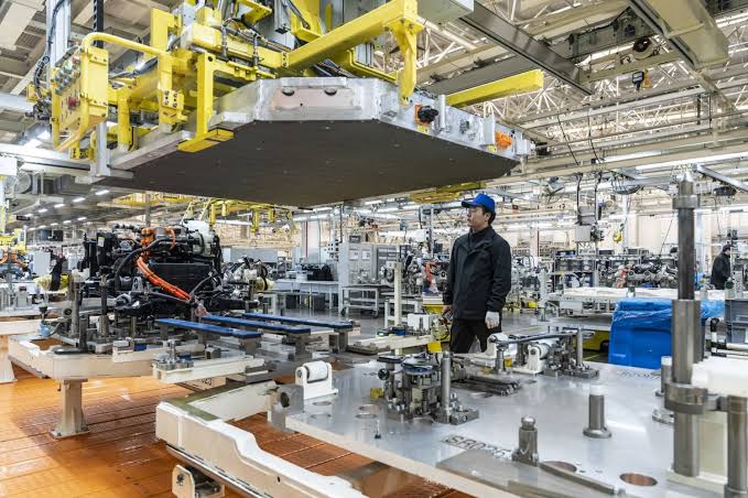 Last year, Chinese firms were projected to witness a 75% jump in global shipments of lithium-ion battery cells for energy storage, according to one estimate. (Image: Qilai Shen / The New York Times)
