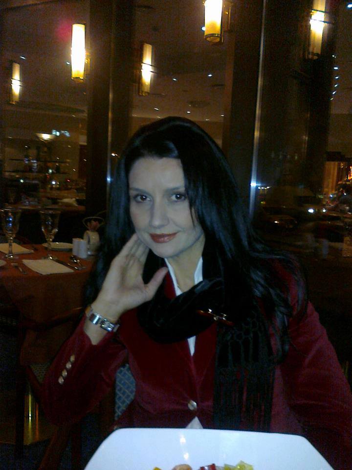 De necrezut cum arăta Silvia Chifiriuc la începuturile sale. Cântăreața, așa cum era înainte de a deveni nevasta lui Petre Roman | FOTO & VIDEO