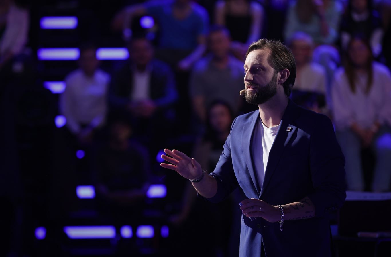 Dani Oțil, ținta glumelor lui Mihai Bobonete și Pavel Bartoș: „Cum era dacă era și Mihaela aici? Îl făcea șnițel”