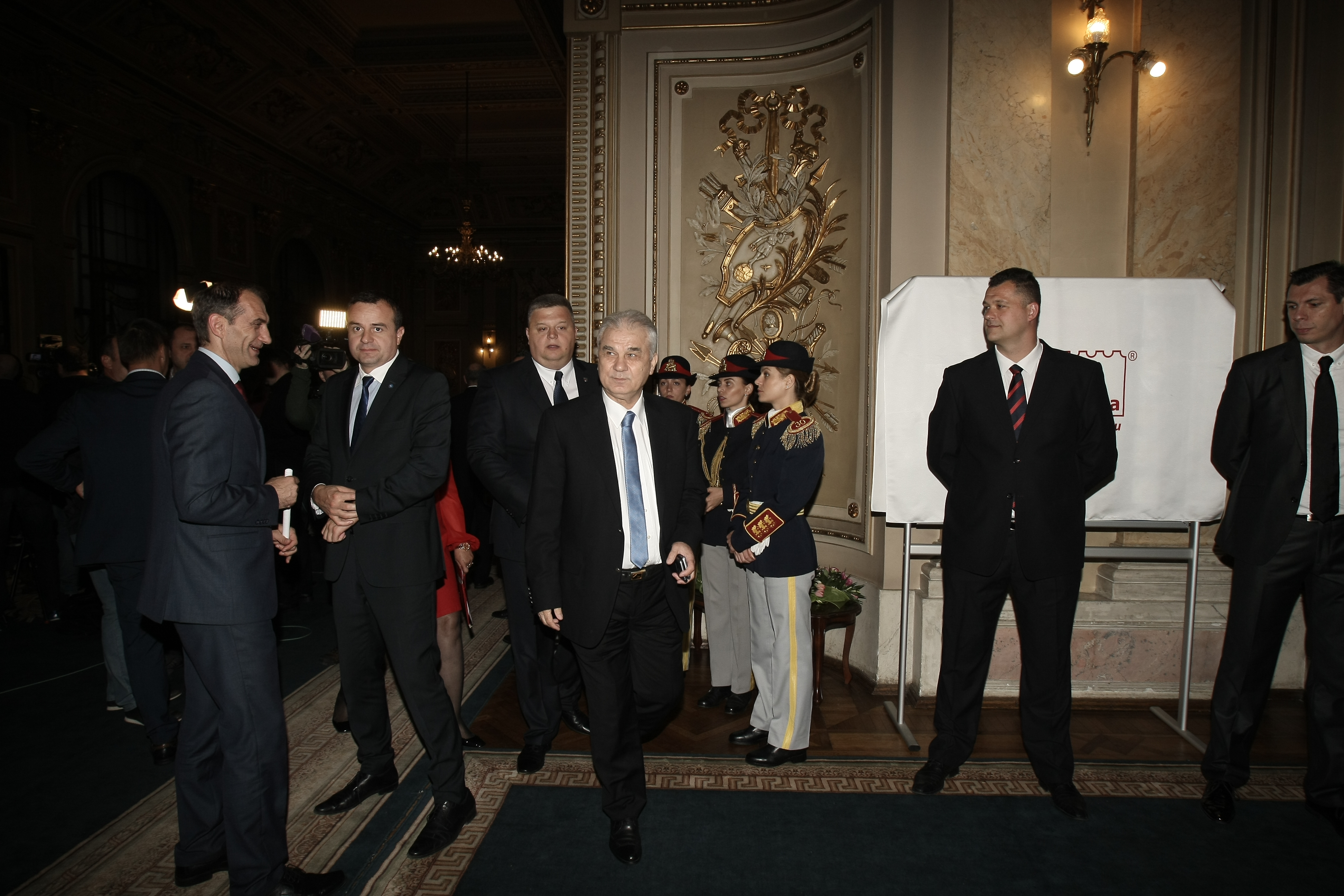 Eroii de la Sevilla au fost premiați de CSA Steaua, cu ocazia împlinirii a 30 de ani de la câștigarea CCE / FOTO și VIDEO