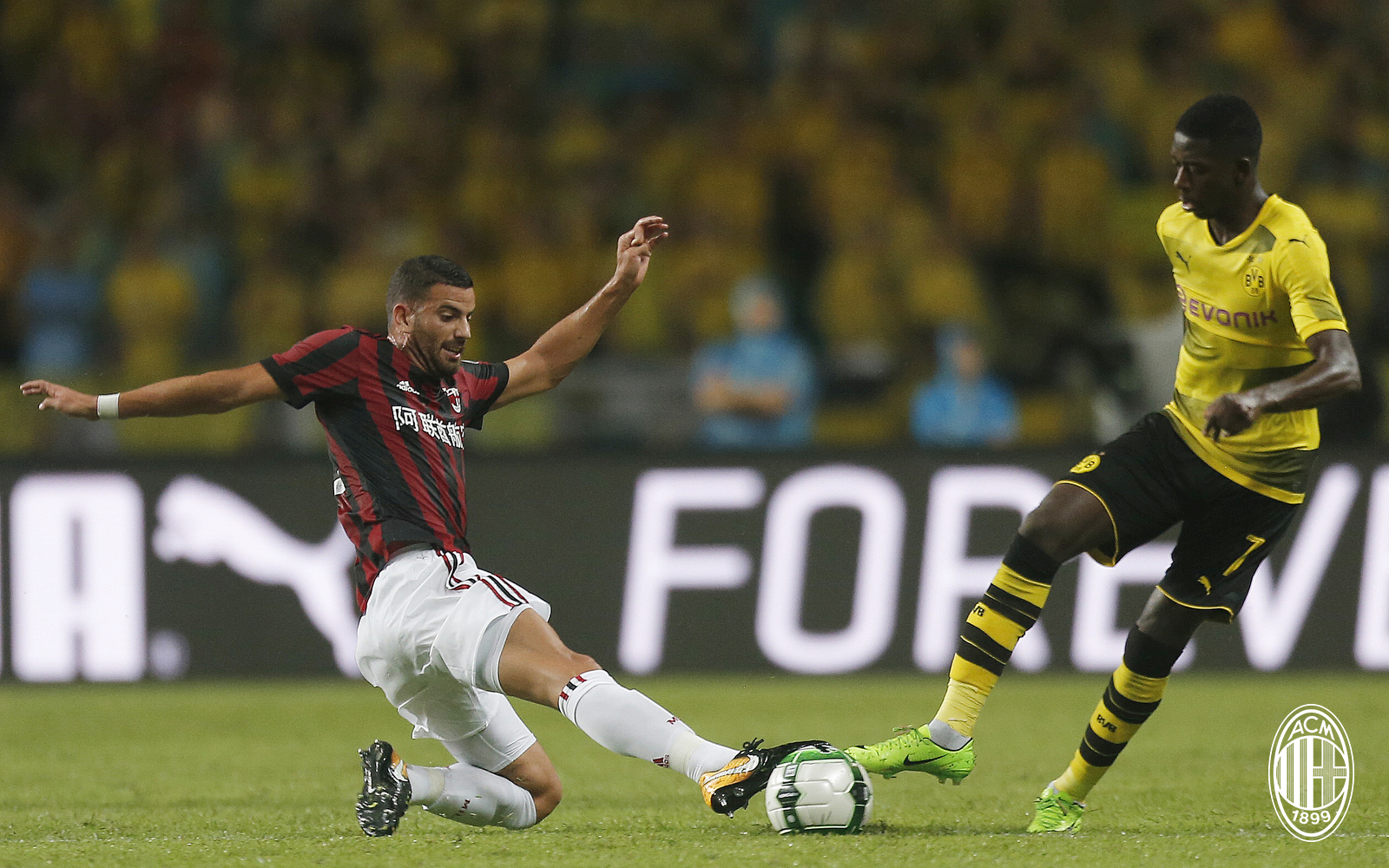 AC Milan scârțâie înaintea dublei cu Craiova din Liga Europa: 1-3 cu Borussia Dortmund. Montella: ”Capul meu este la meciul cu Craiova” / GALERIE FOTO