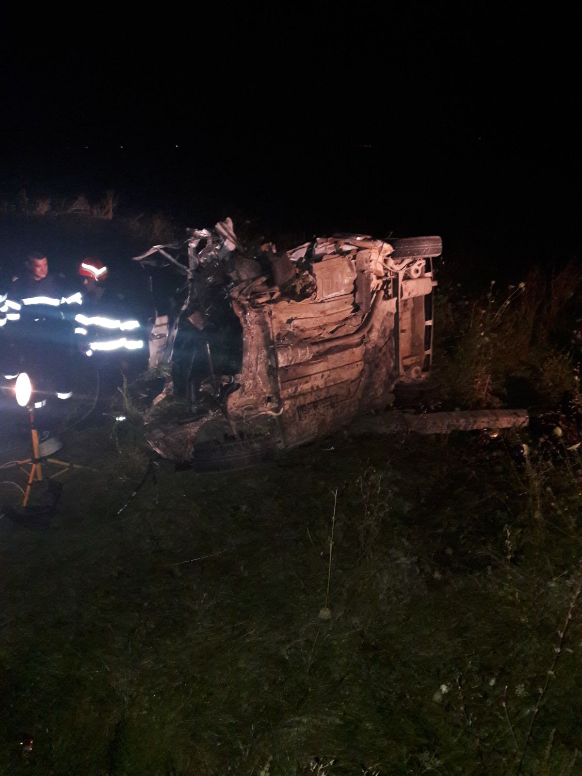 Un austriac a provocat un grav accident în judeţul Galaţi. O persoană a murit şi alte 7 au fost rănite
