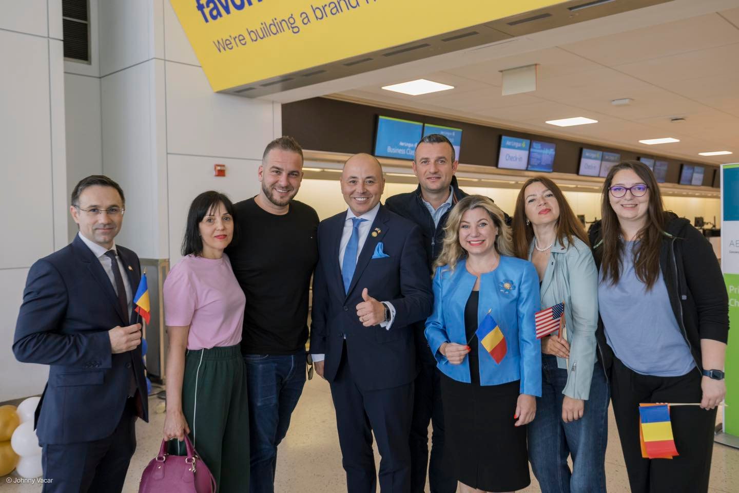 Prima cursă aeriană directă România-SUA după 20 de ani a aterizat la New York. Cât a durat zborul