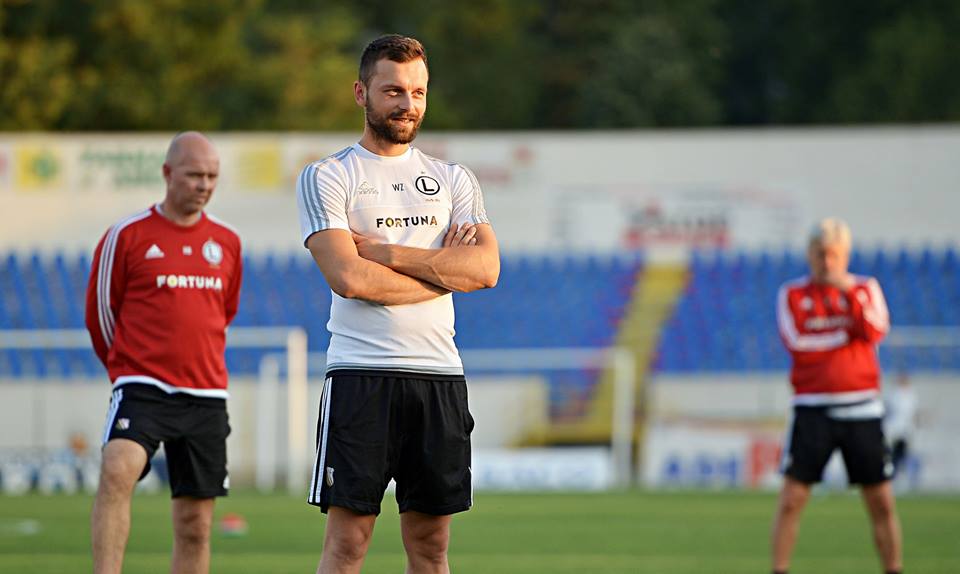 LIGA EUROPA, turul 2, retur: Botoșani - Legia 0-3 (în tur: 0-1) / Astra - Inverness 0-0 (1-0). ^Polonezii au făcut LEGEA cu clovnii Cordoș și Acsinte. Echipa lui Șumudică, zgârcită cu golurile cu scoțienii! West Ham, viitoarea adversară