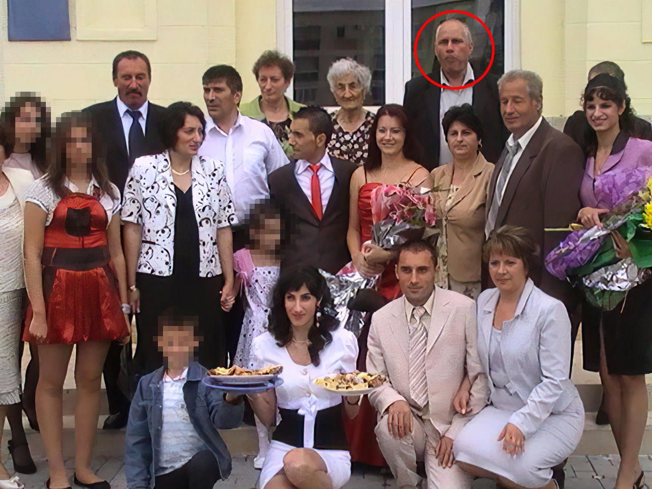 Imagini exclusive | Cum arăta Gheorghe Dincă, criminalul în serie din Caracal, pe vremea când petrecea cu familia