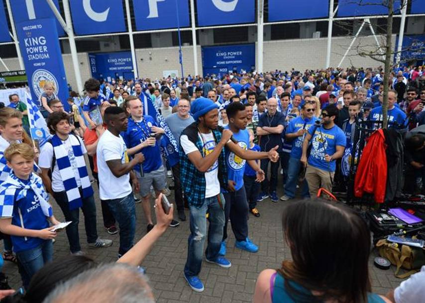Ce party pe ”King Power Stadium”! Leicester a dat o petrecere pe cinste, la meciul cu Everton. Imagini de colecție / GALERIE FOTO & VIDEO