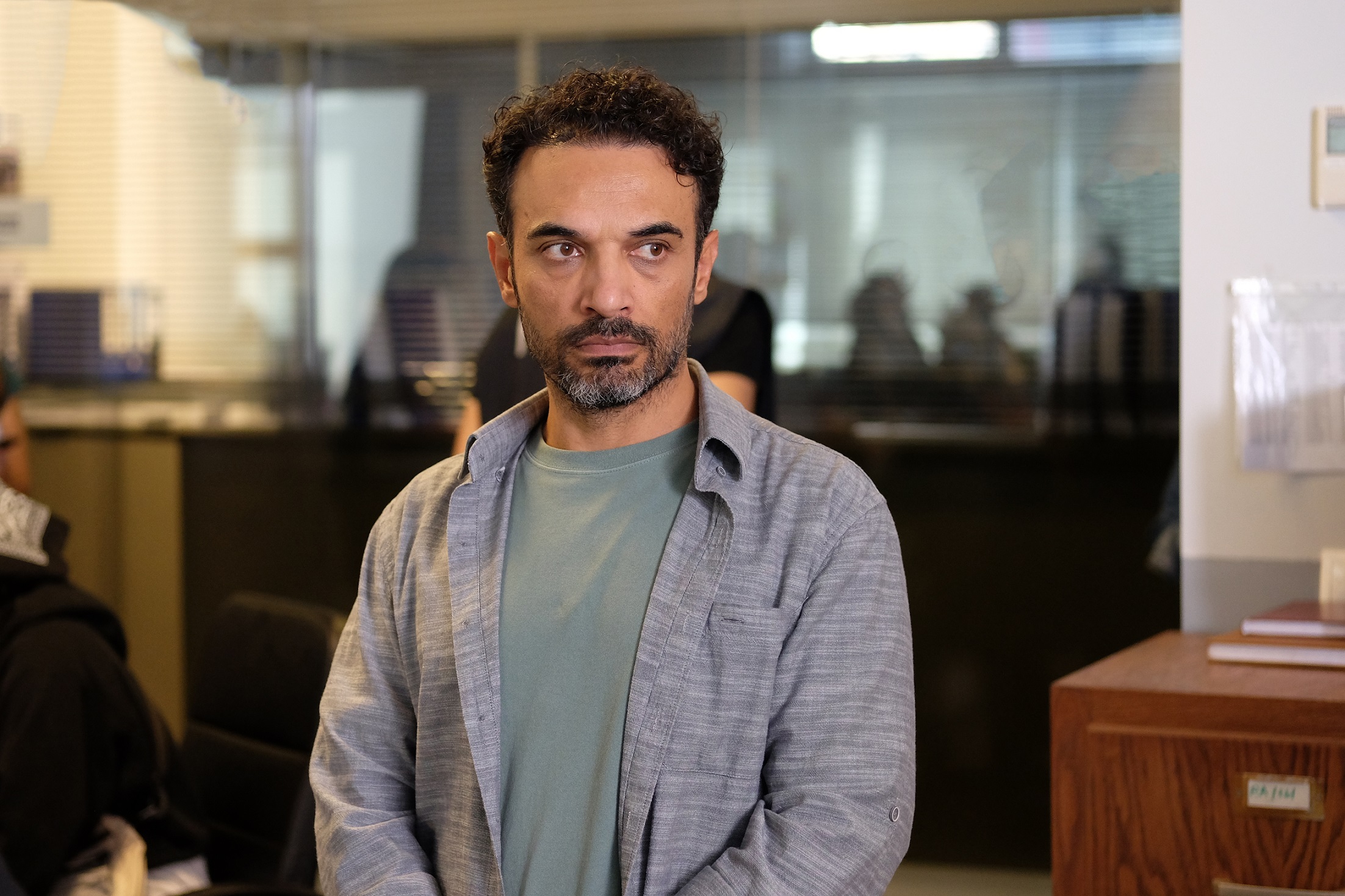 Povestea emoționantă de viață a actorului Uğur Aslan din serialul "Secrete de familie", difuzat la Kanal D