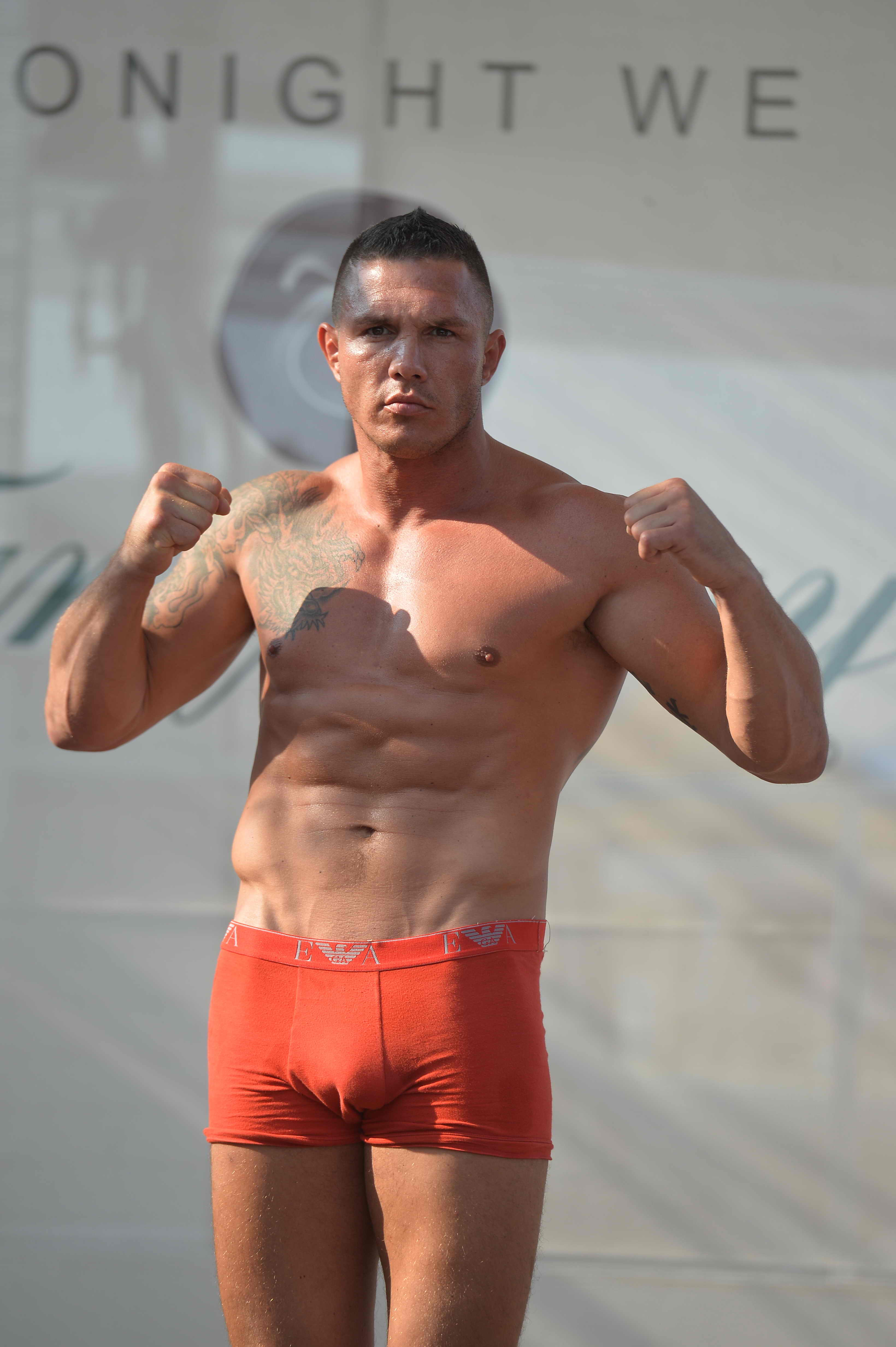 Luptătorii de la Superkombat Mamaia au trecut cu bine de proba cântarului / GALERIE FOTO