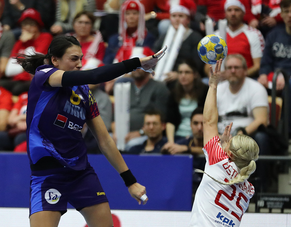 No Neagu, no party! Concluzia ratării calificării în semifinalele Euro 2016: naționala feminină de handbal a României n-are forță ofensivă când principala marcatoare e blocată