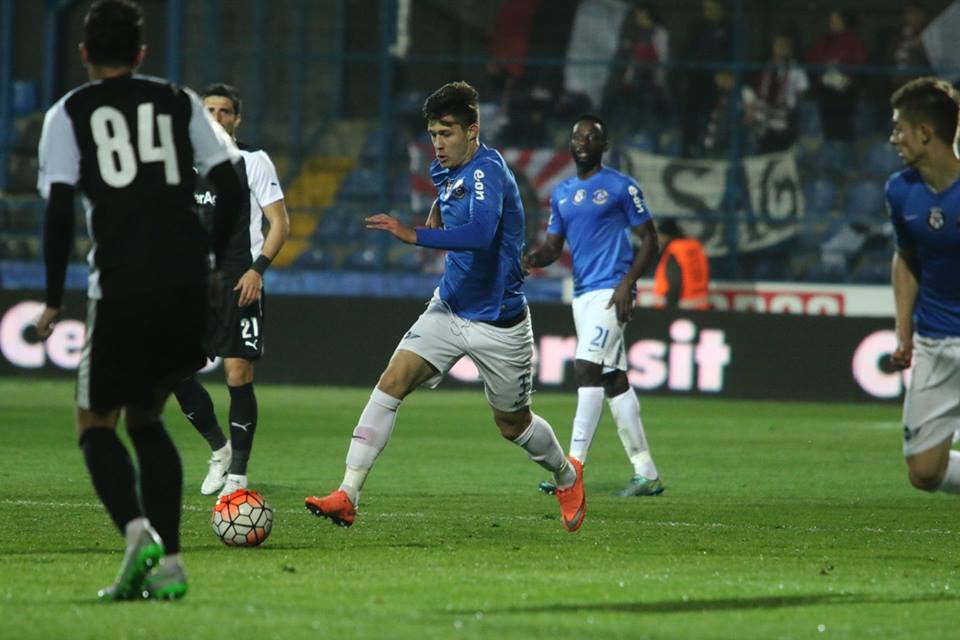 Liga I, play-off, etapa a 6-a: Viitorul - Astra 1-3. Liderul a defilat! Au punctat Boudjemaa, Găman și Alibec, respectiv tânărul Ciobanu. Gazdele, în 10! VIDEO