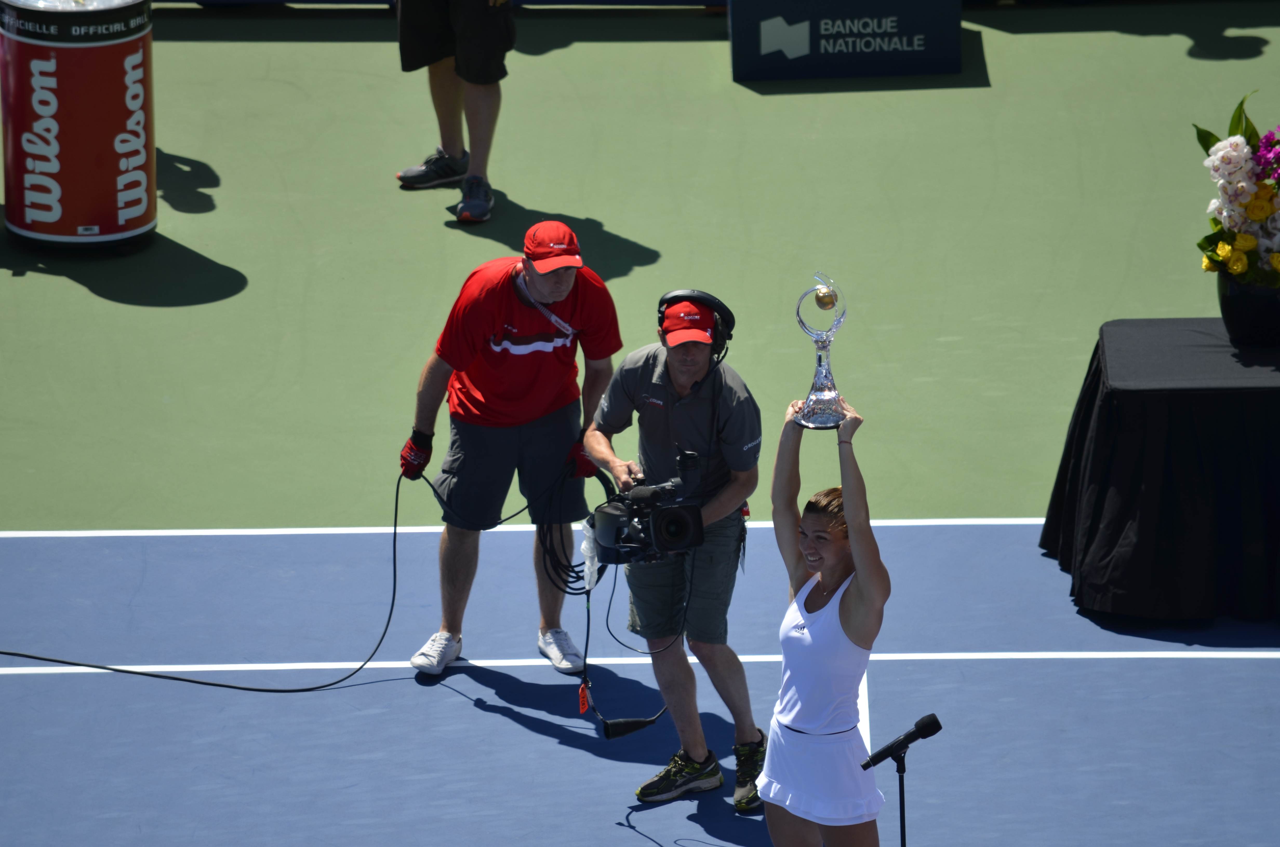 Ce regal la Montreal! Simona Halep a câștigat turneul de simplu, a 14-a a victorie a carierei. Imaginile succesului | FOTO