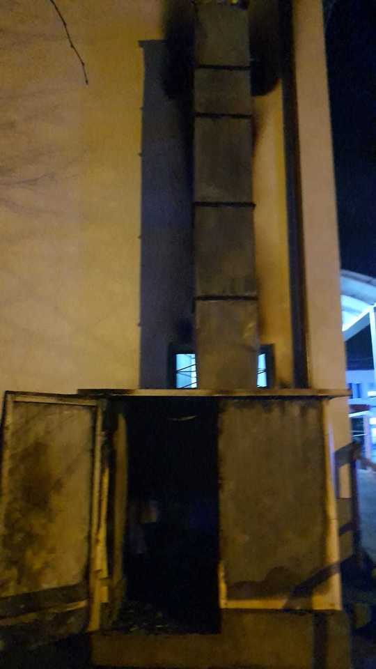 Incendiu la secția de psihiatrie a Spitalului Municipal Roman. 17 pacienţi au fost evacuaţi