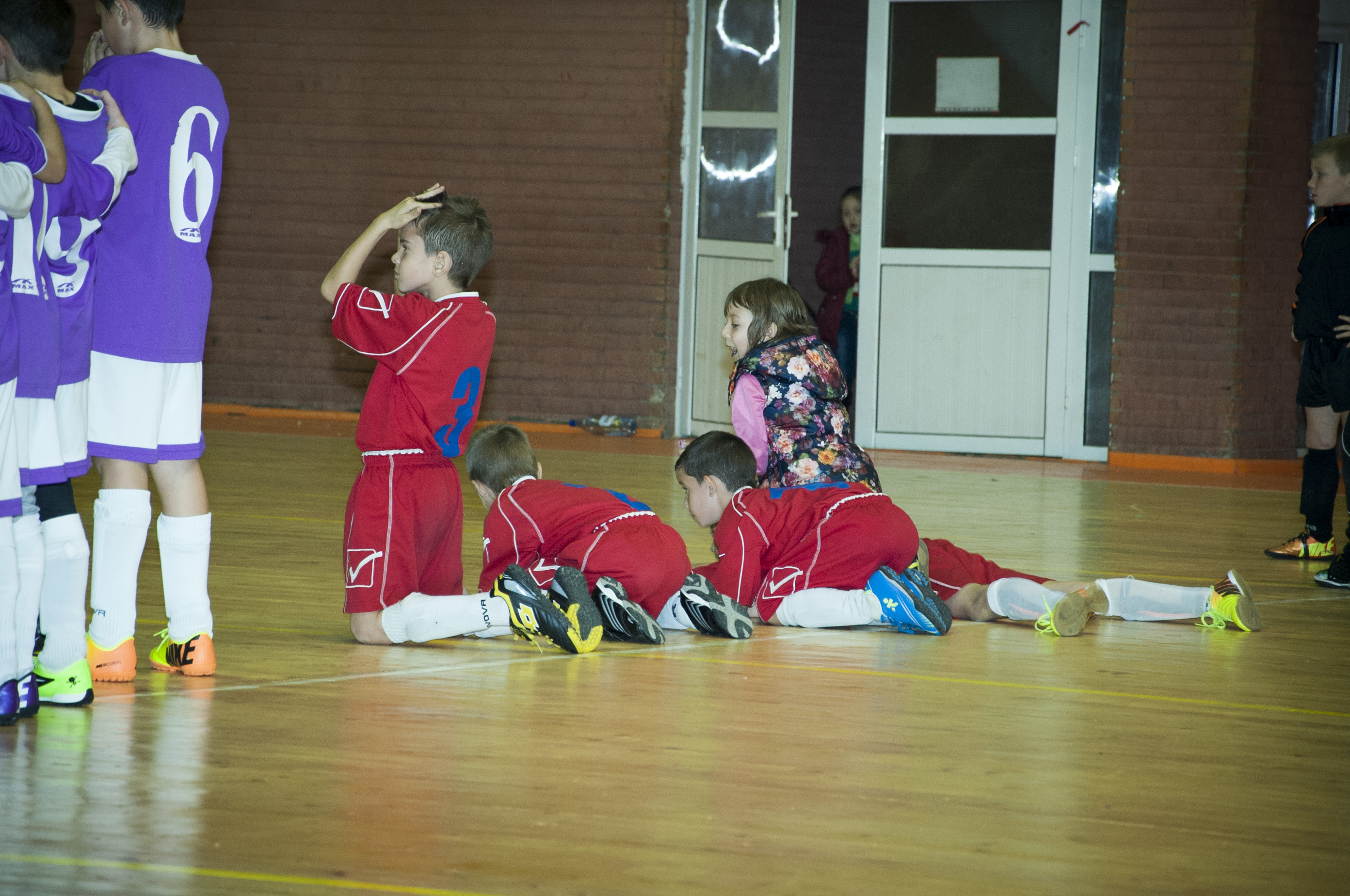 Cel mai tare turneu de fotbal pentru copii, Kids Winter Cup, reunește 42 de echipe și peste 500 de prichindei