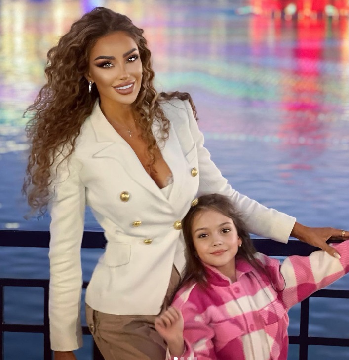 Bianca Drăgușanu a răbufnit: „Oamenii nu știu că sunt o mamă devotată”. Gestul făcut de fiica ei a impresionat-o până la lacrimi