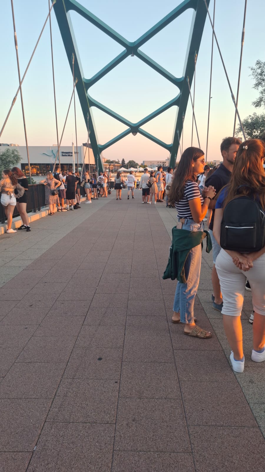 Marea eclipsă de Soare din 12 august s-a încheiat. Imagini spectaculoase din Spania, Islanda și alte zone ale Europei
