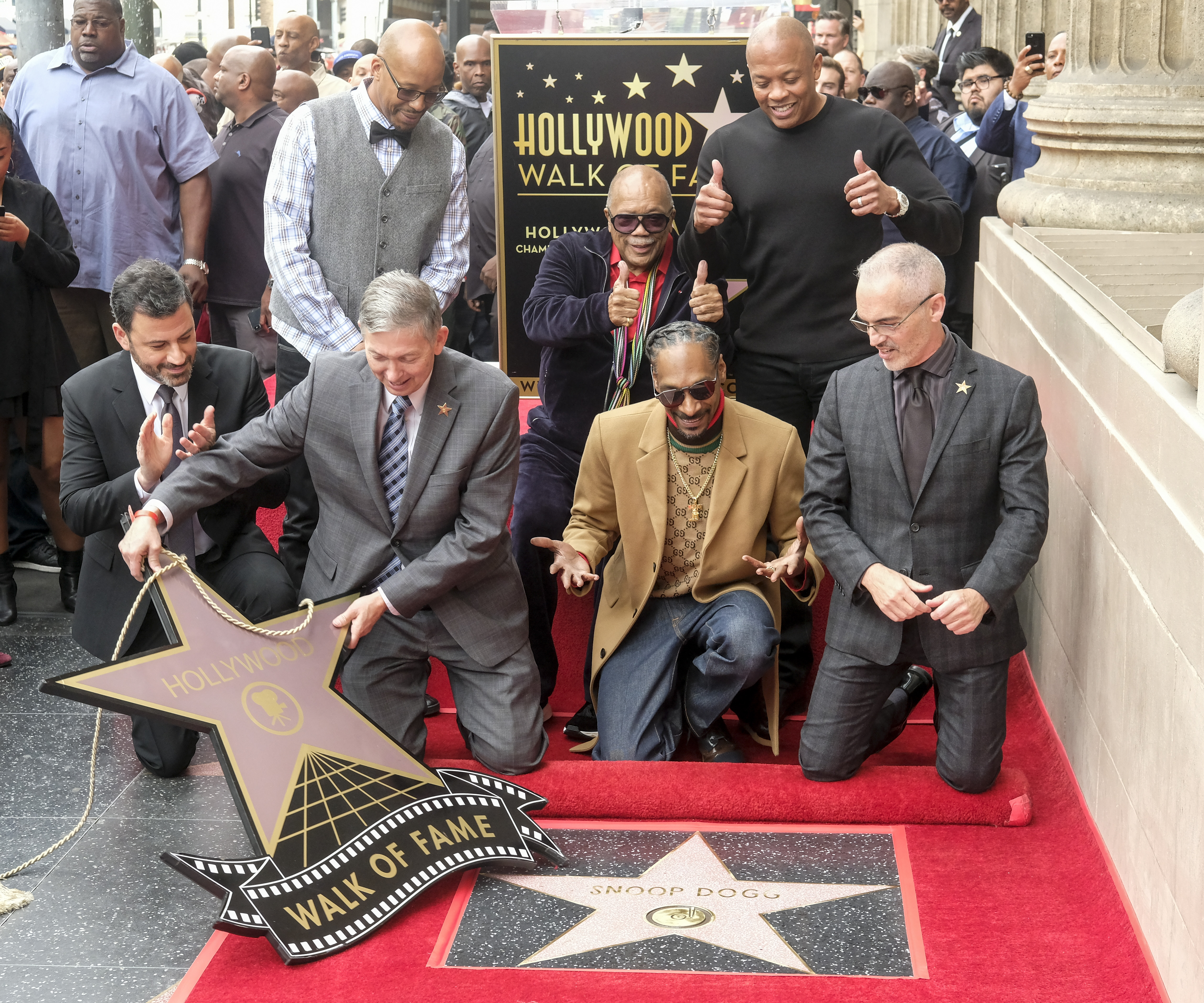 Snoop Dogg a primit o stea pe Aleea Celebrităților de la Hollywood. Cui i-a mulțumit celebrul rapper / FOTO&VIDEO