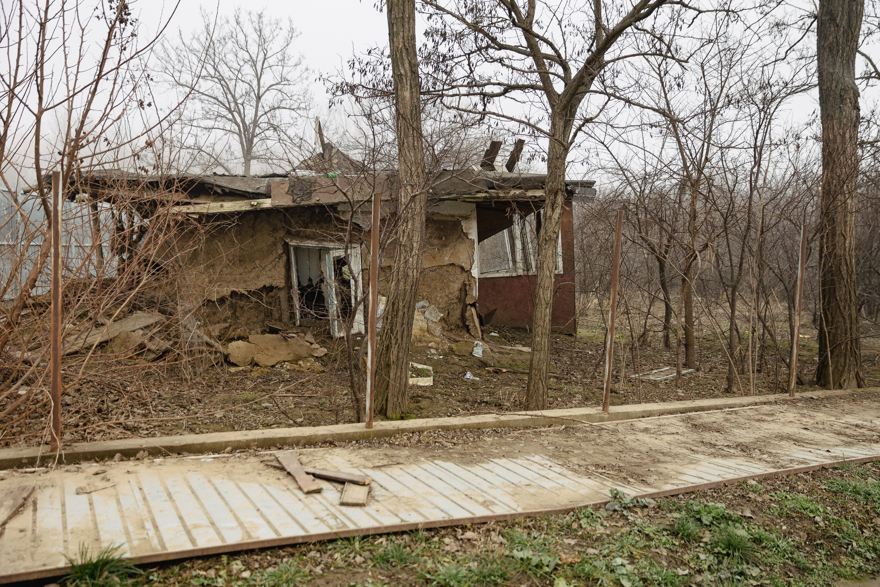Ce-și doresc de sărbători oamenii sinistrați după inundațiile din județul Galați: „Sănătate. Un loc unde să punem capul pe pernă”