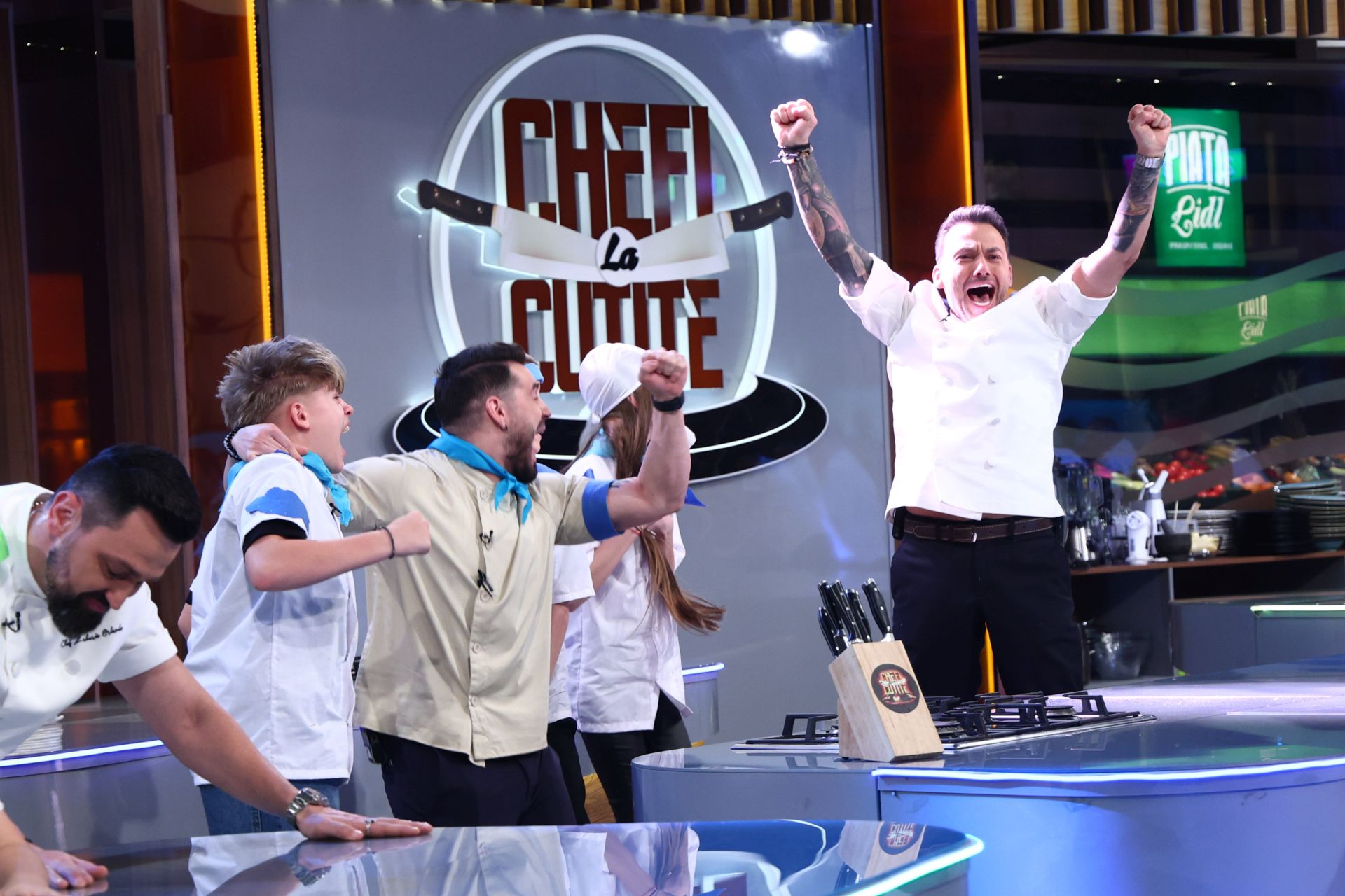 Cine sunt primii semifinaliști de la „Chefi la cuțite – Viitorul are gust”. Copiii chefilor vin la degustare în semifinală