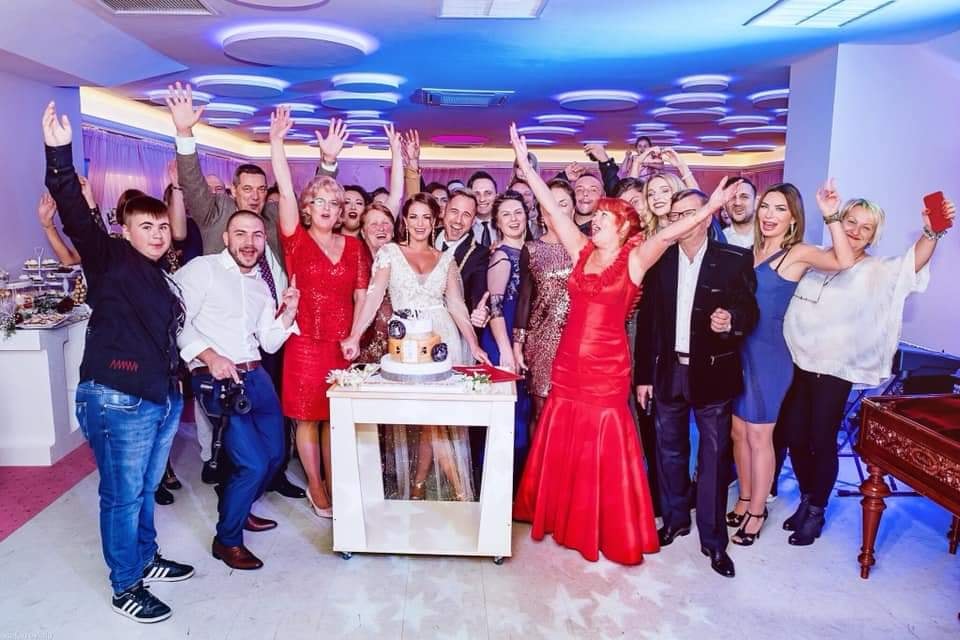 Cum a fost Deea Maxer mireasă a doua oară. Imagini de senzație de la nunta de 10 ani | FOTO
