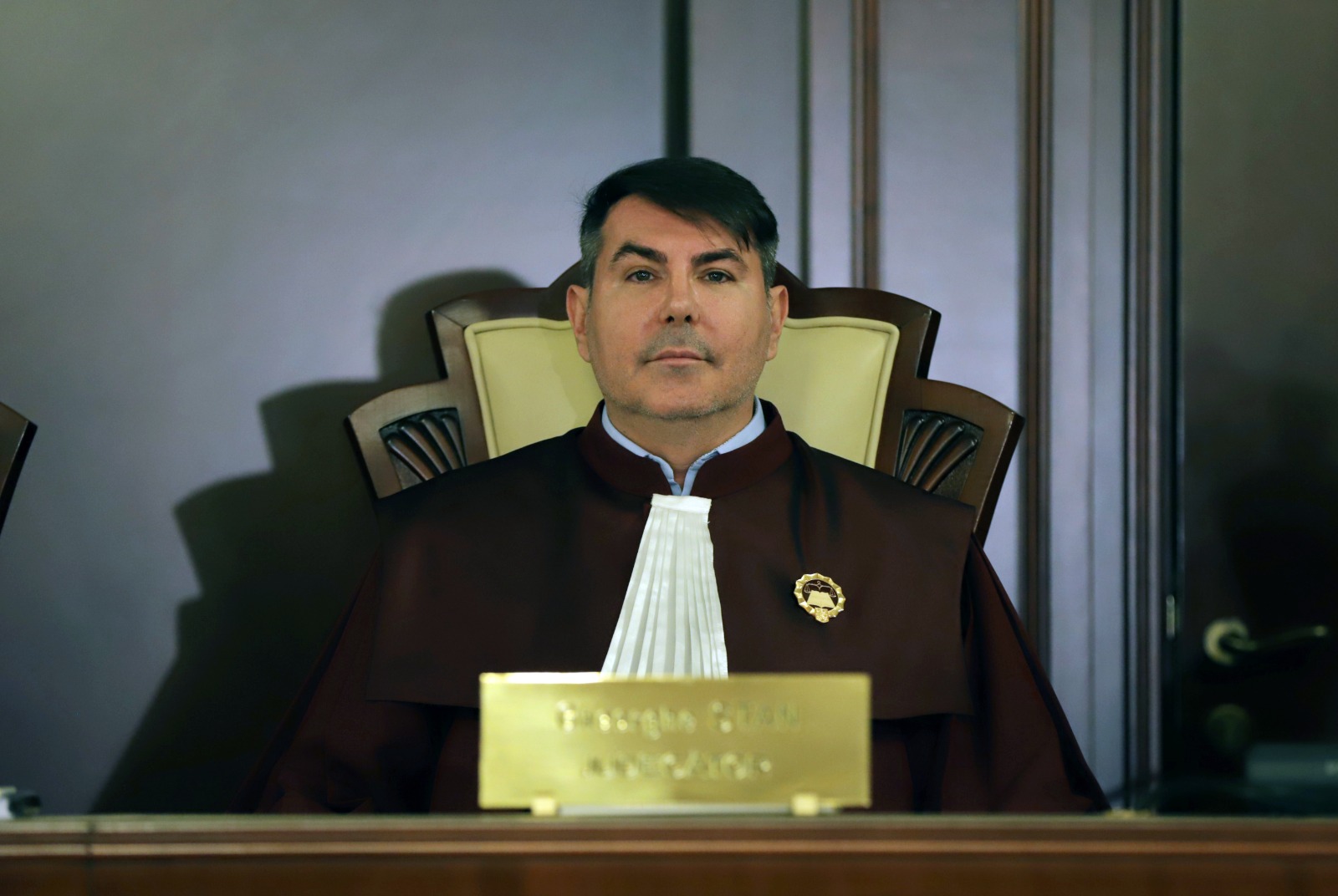 Curtea Constituțională a amânat verdictul la pensiile magistraților. Ilie Bolojan amenințase cu demisia dacă legea pică la CCR