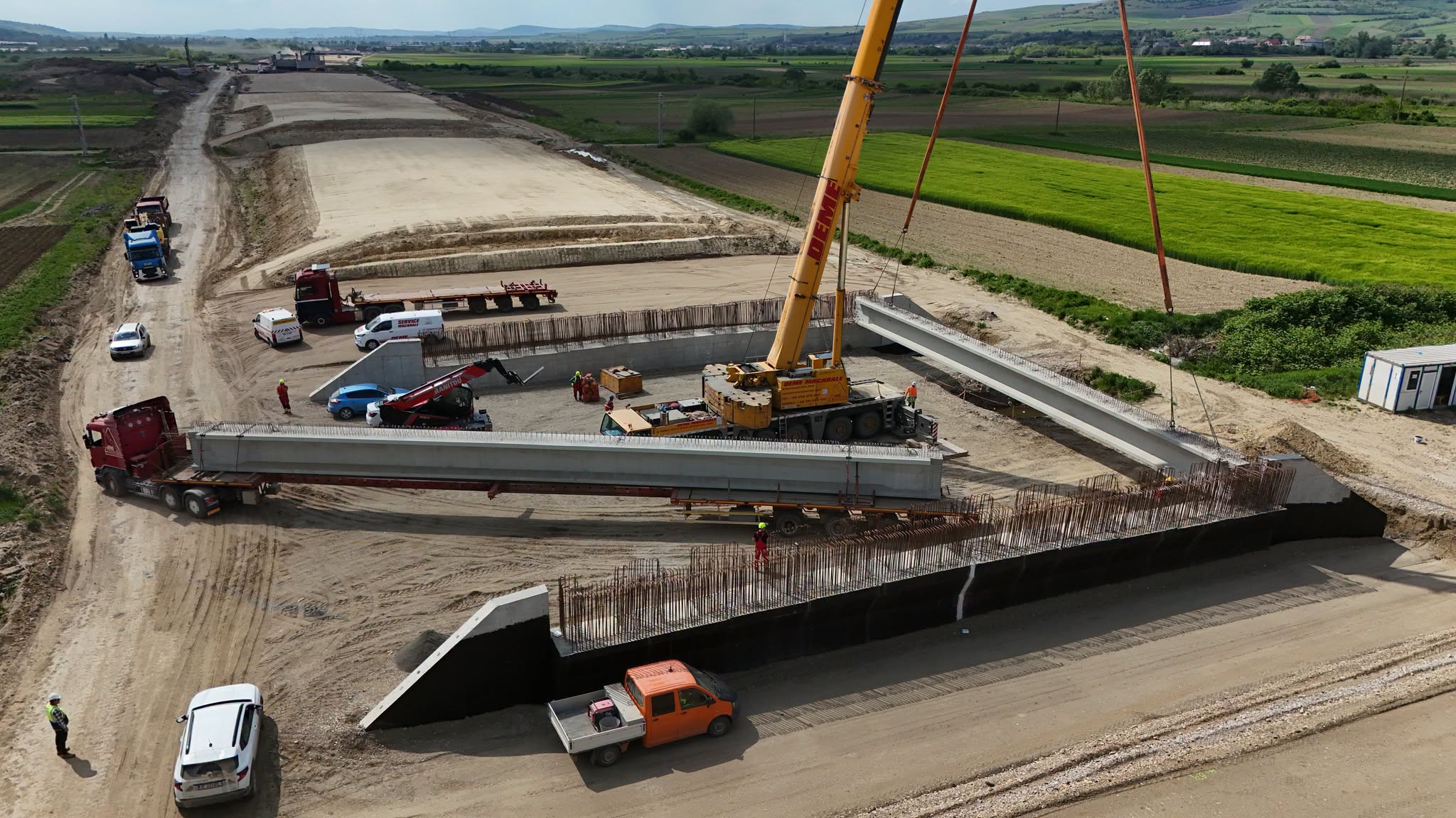 De când vom circula pe primii kilometri ai Autostrăzii Unirii A8: Lotul Târgu Mureș - Miercurea Nirajului a ajuns la 50%