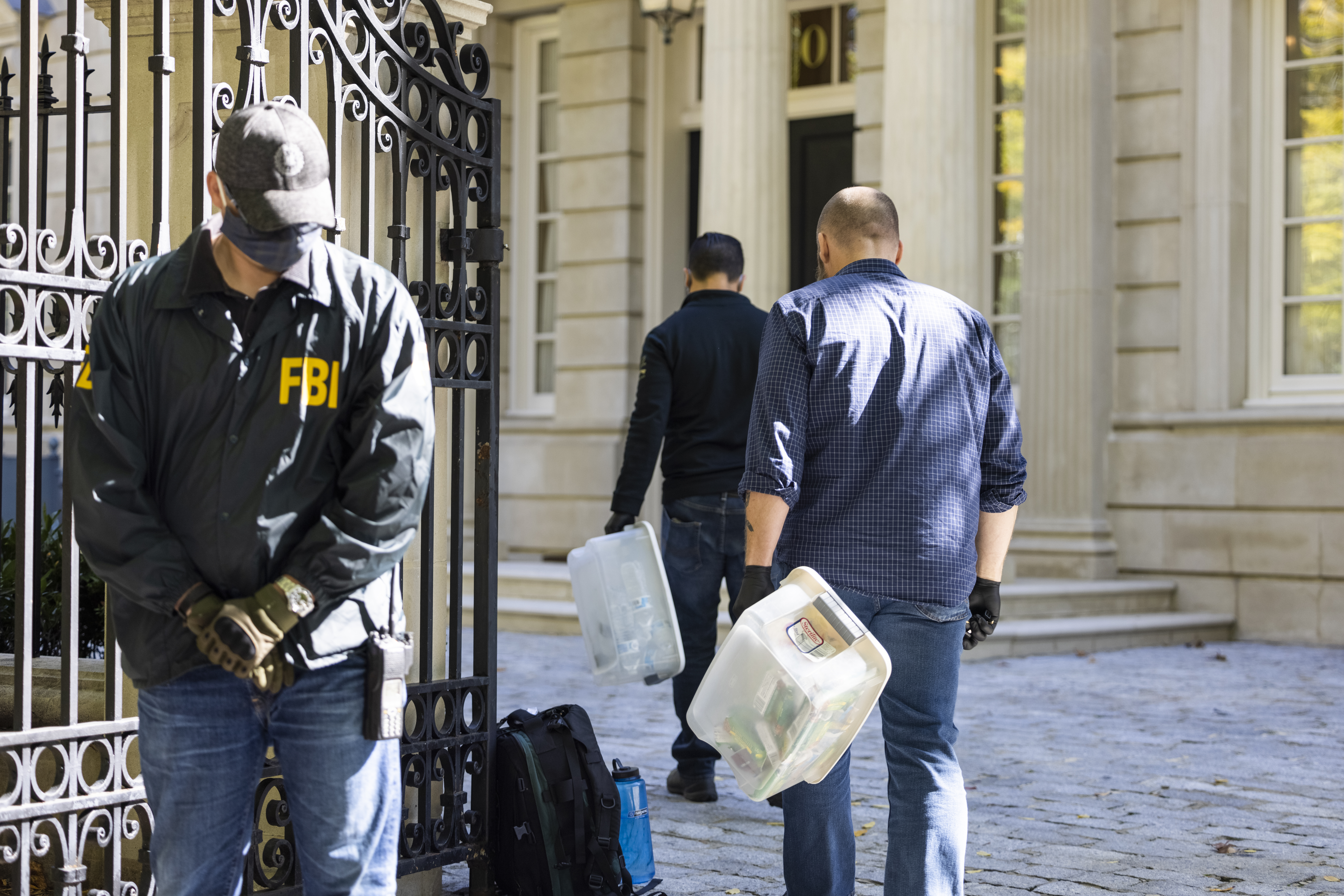 Oligarhul rus Oleg Deripaska, aliat al lui Putin, „călcat” de FBI. Ce au căutat agenții în locuința acestuia din Washington