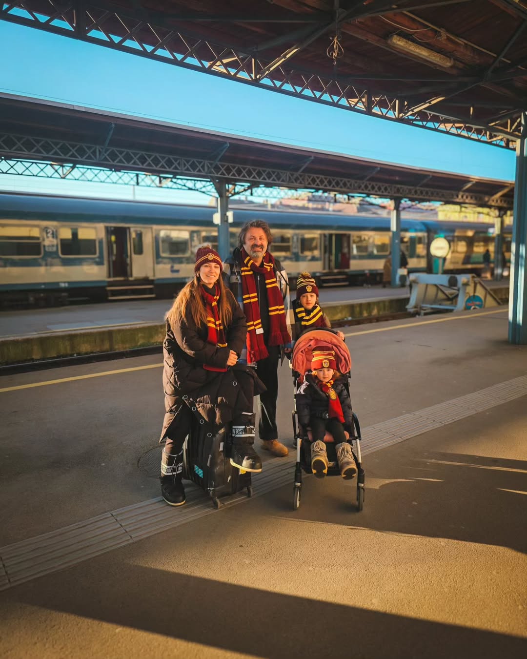 Dana Rogoz, vacanță de neuitat. Cum arată hotelul din Copenhaga în care s-a cazat cu familia: „Seamănă cu o cușetă de tren”
